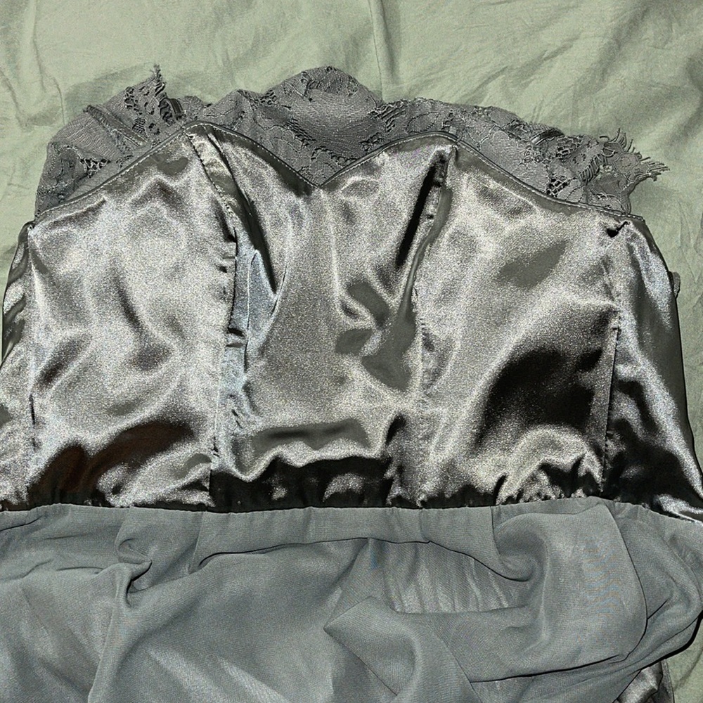 Maxi - Picture 4 of 8